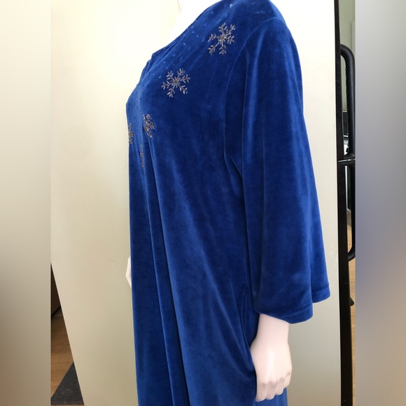 NWT Quacker Factory Velvet House Dress 3/4 Sleeve Snowflakes Bling Blue XL - Picture 3 of 11